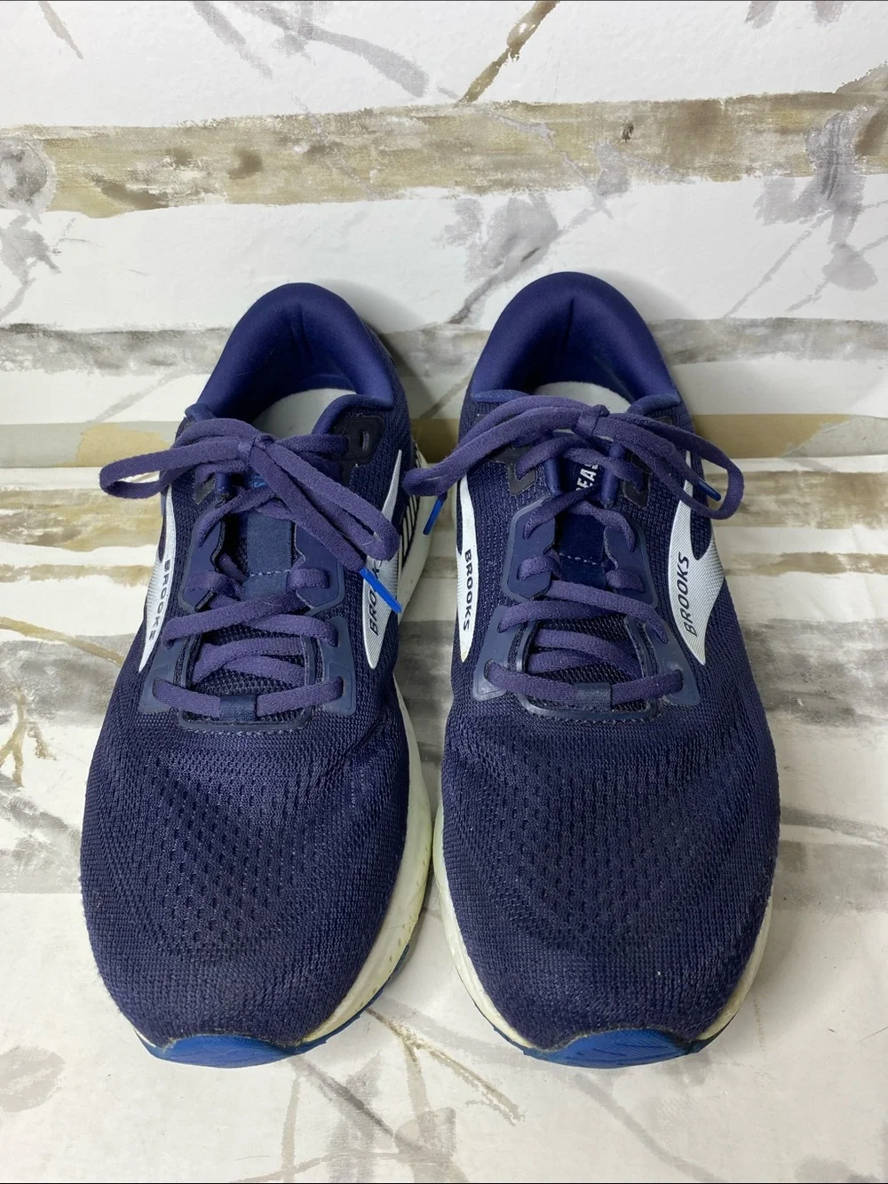 Brooks Beast GTS 2E